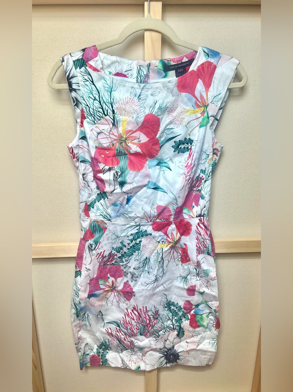 French Connection White Tunic Dress with Pink & Teal Floral Print Size 6